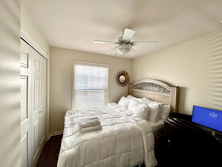 3524 Durham Ln — Photo 14