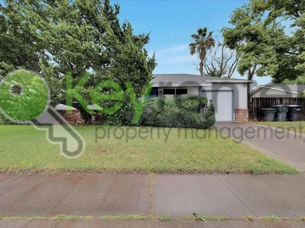 3540 Grant Park Dr, Carmichael, CA 95608