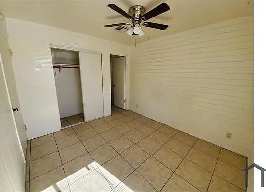 1610 W Becker Ln — Photo 5