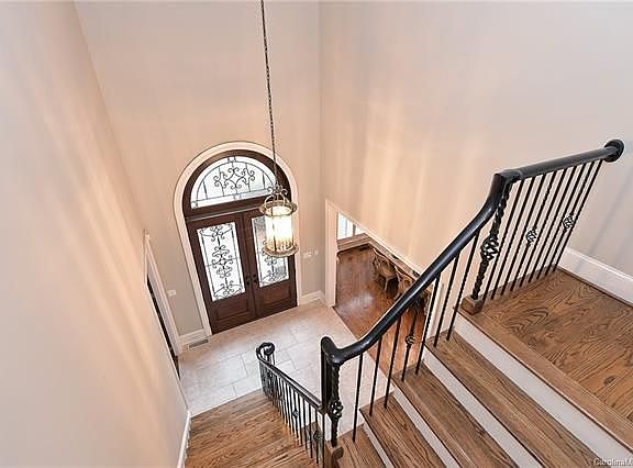 3rd image of 14373 Nolen Ln