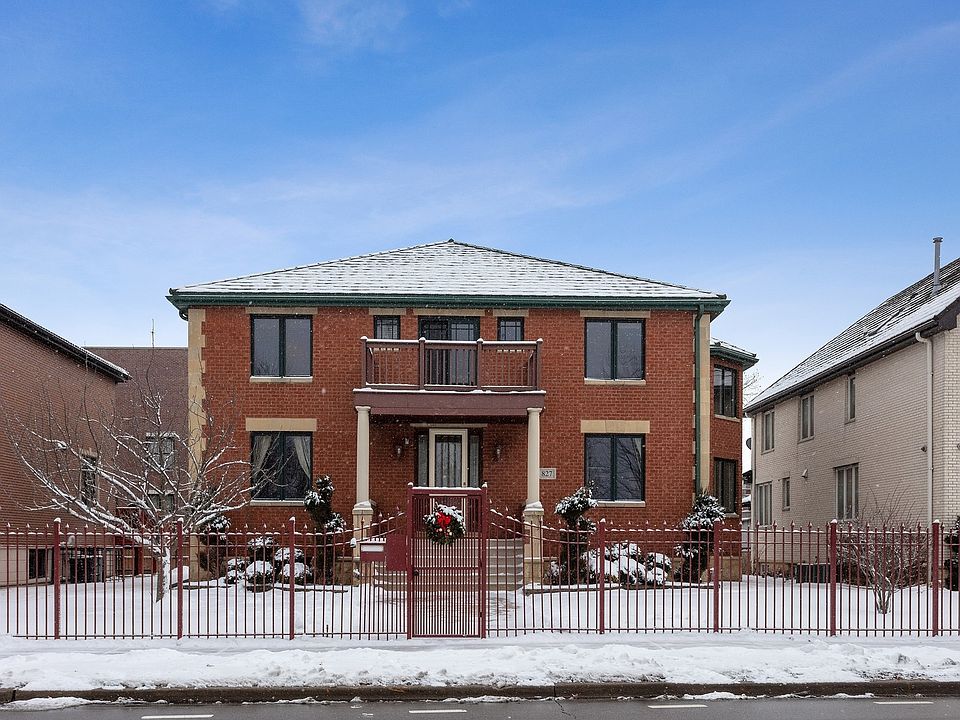 1st image of 827 E Oakwood Blvd