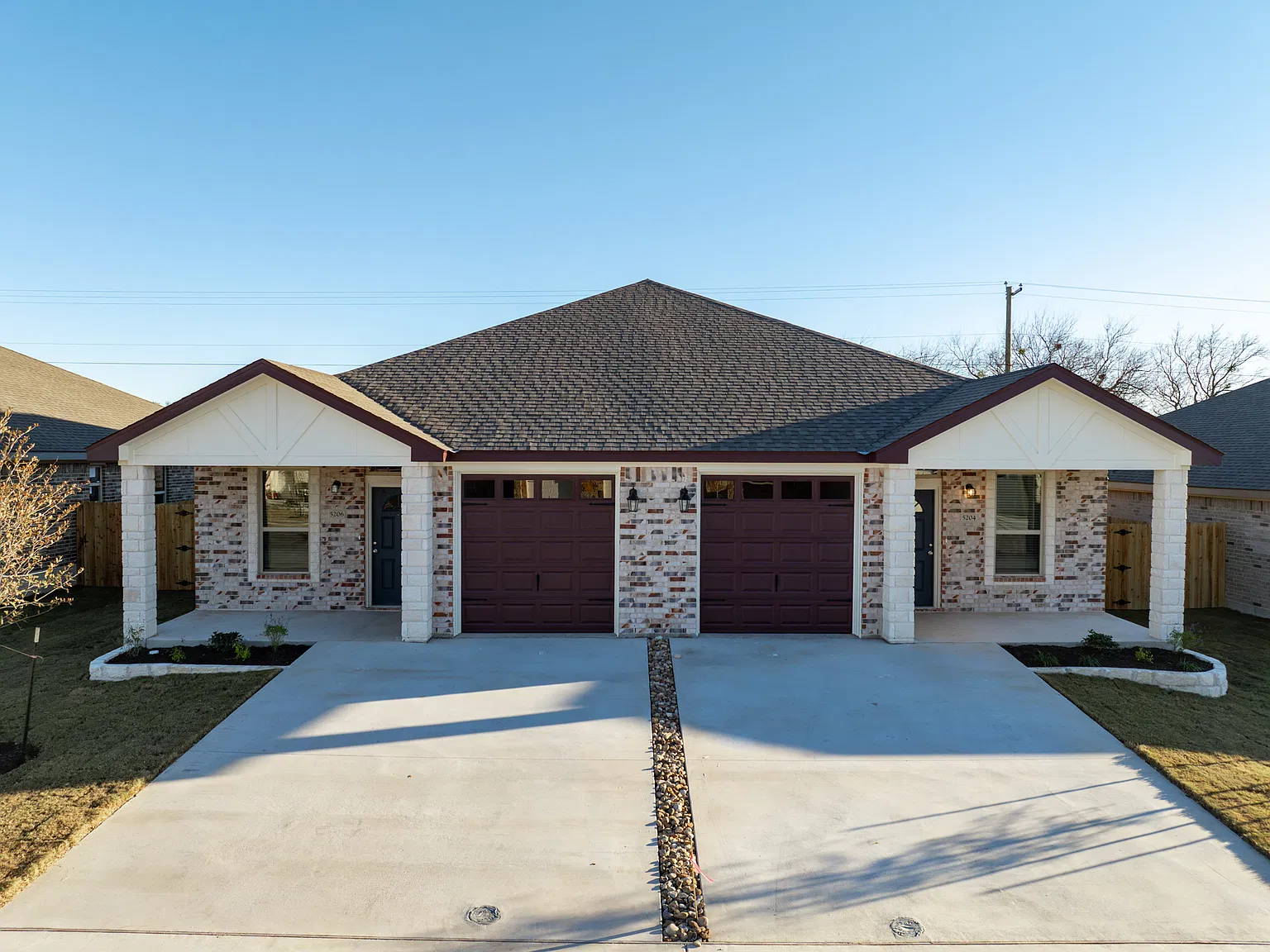 5206 Rose Garden Loop - 1 — Photo 2