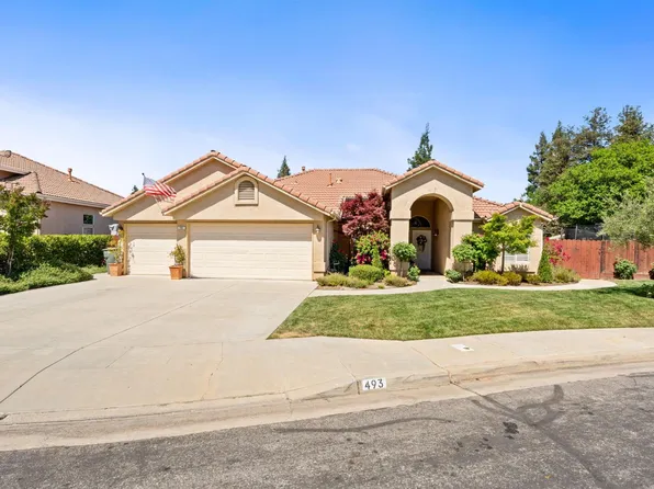 493 W Omaha Ave, Clovis, CA 93619