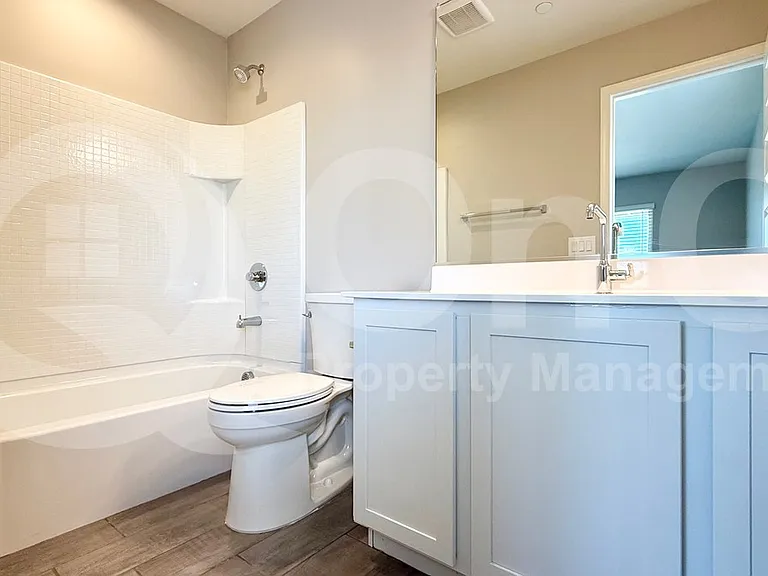 733 E Commonwealth Ave #24 — Photo 18