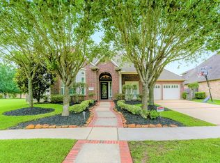 1507 Caledonia Trl, Sugar Land, TX 77479