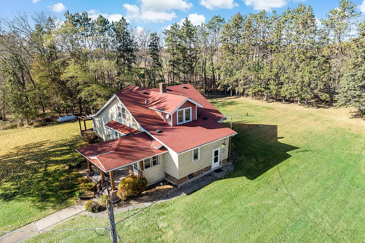 Building Photo - 52275 Rush Lake Trl