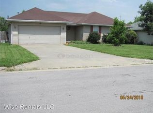 5639 S Dayton Ave, Springfield, MO 65810