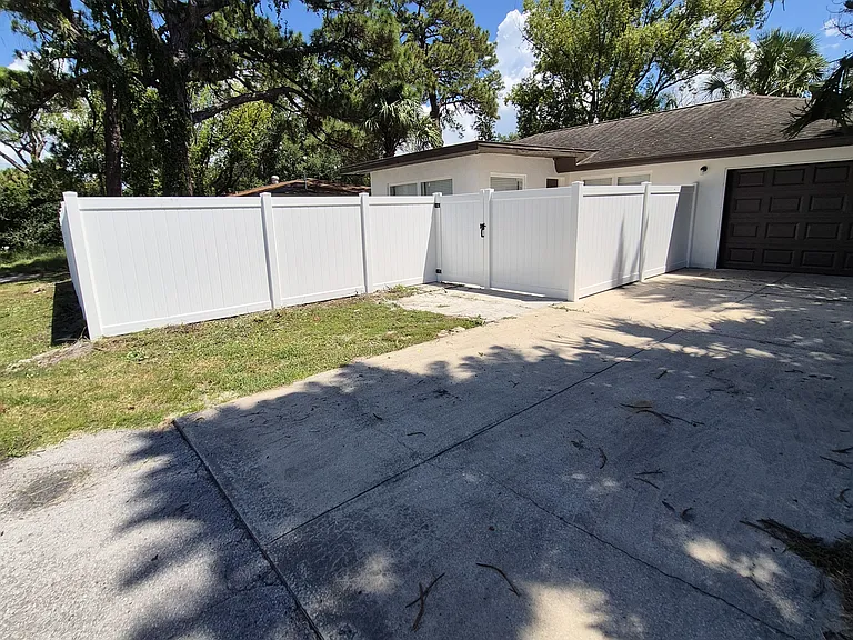 5311 Luna Vista Dr — Photo 24