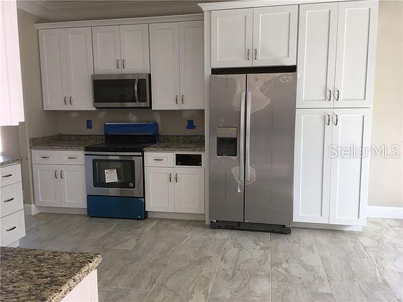 4th image of 304 Talquin Ct