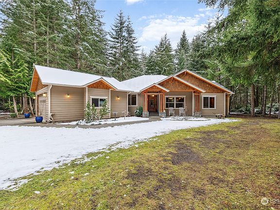 2nd image of 167 Parker Woods Lane