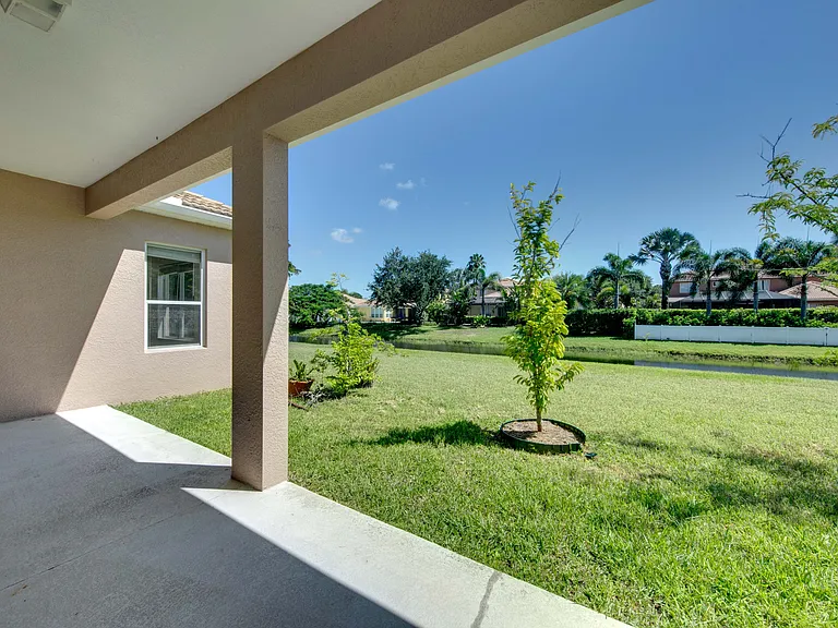 1679 Pinyon Pine Dr — Photo 27