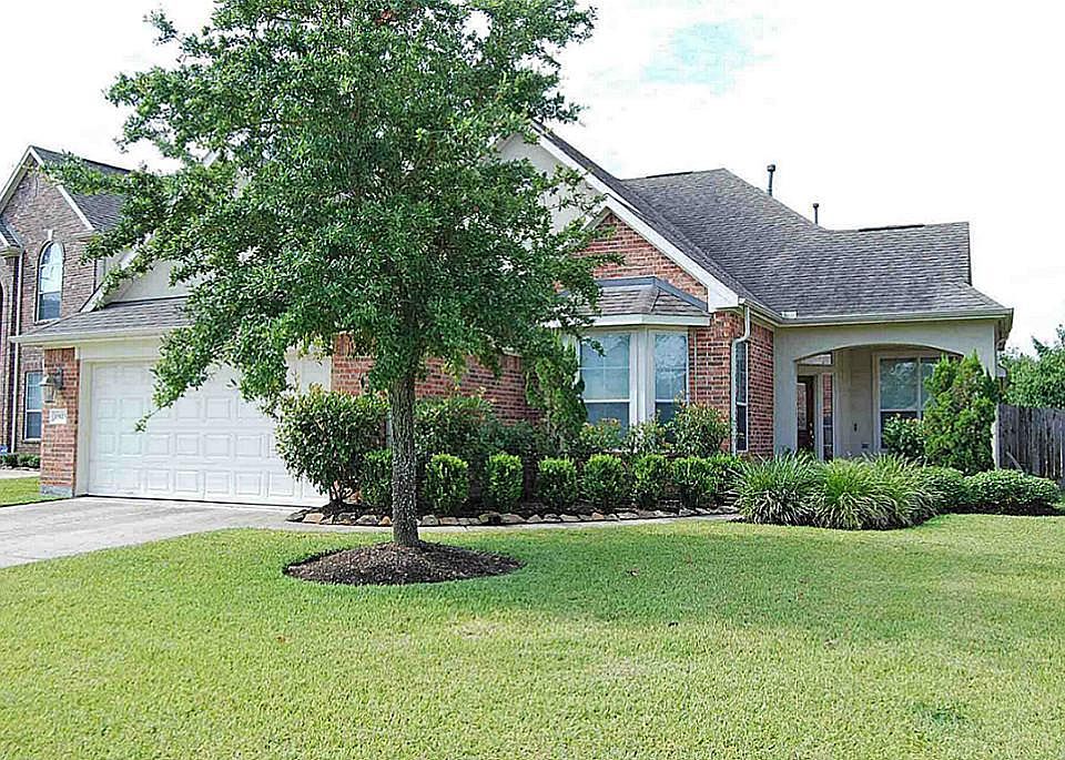 1st image of 15823 Sunmill Ct