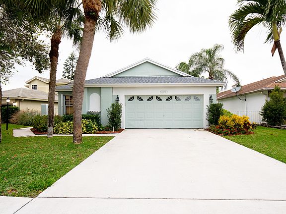 2nd image of 6172 Lansdowne Circle