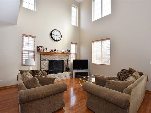 5th image of 2425 Rocky Hill Cir