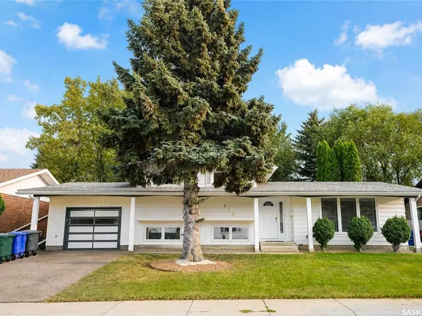 110 Meglund PLACE, Saskatoon, SK S7H 4Z7