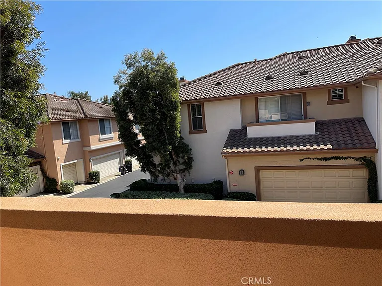 2403 Ladrillo Aisle #51 — Photo 26