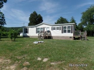 688 Hansbarger Rd, Peterstown, WV 24963