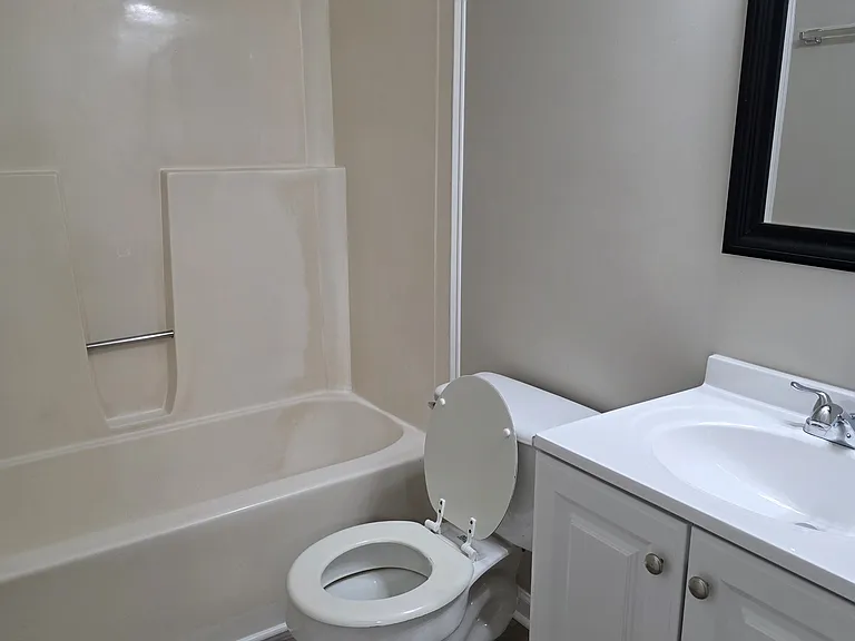 4434 Bonnell Dr NW #B — Photo 13