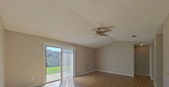 3rd image of 3232 Avocet Ln