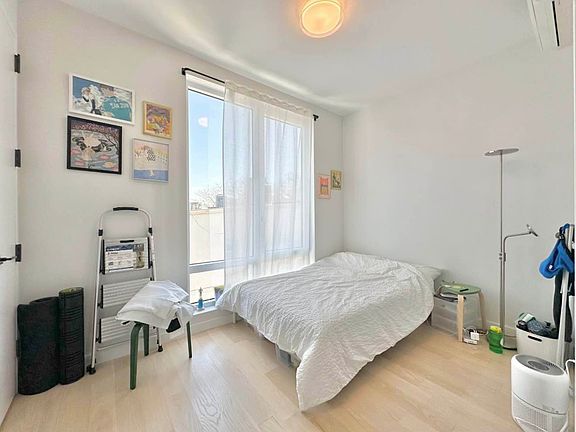 3rd image of 366 Leonard St #1B