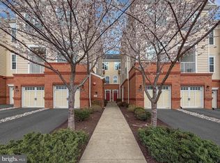 23286 Southdown Manor Ter Unit 108, Ashburn, VA