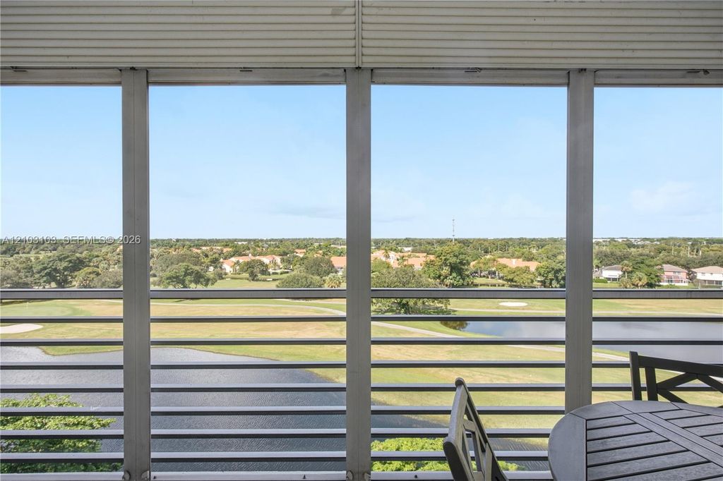 3507 Oaks Way APT 802, photo 9