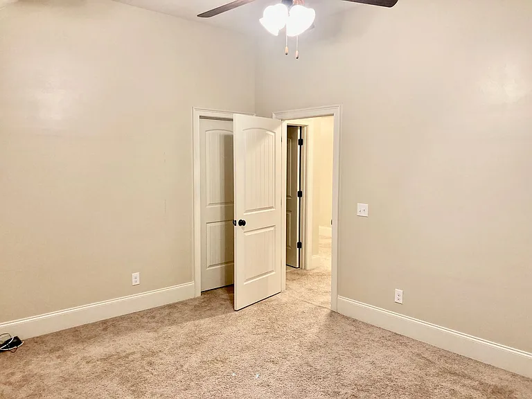 8758 Crenshaw Dr — Photo 28