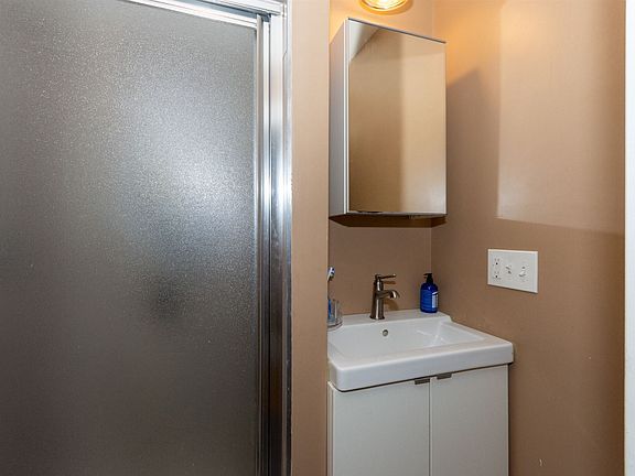 15 Saint Lukes Rd. #1.3