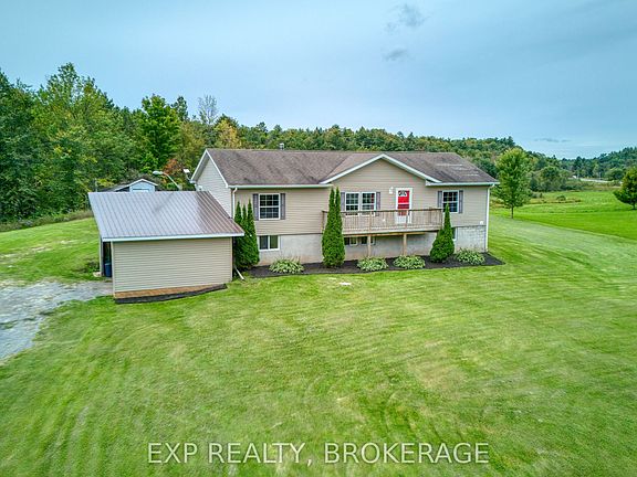 2nd image of 1026 Forty Foot Rd