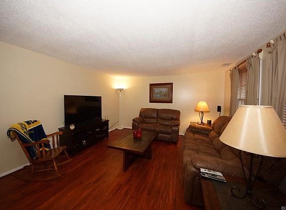 3rd image of 9456 Tracey Lynne Cir #9456