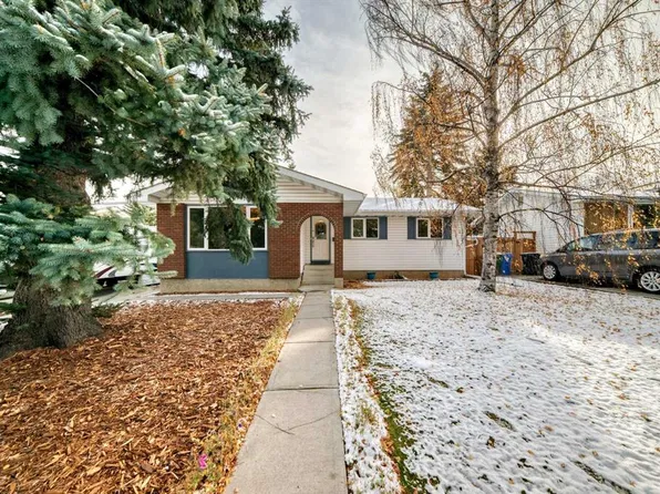 331 N Brookmere Rd SW, Calgary, AB T2W 2P4