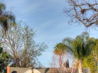 2612 N Flower St, Santa Ana, CA 92706