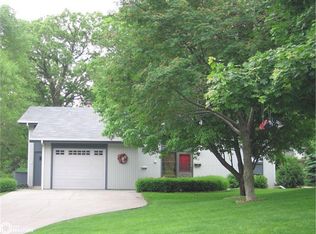 112 Central Dr, Forest City, IA 50436
