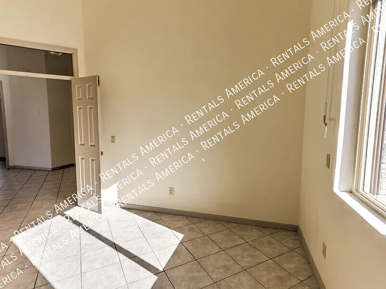 5032 N Valley Shadows Pl — Photo 23