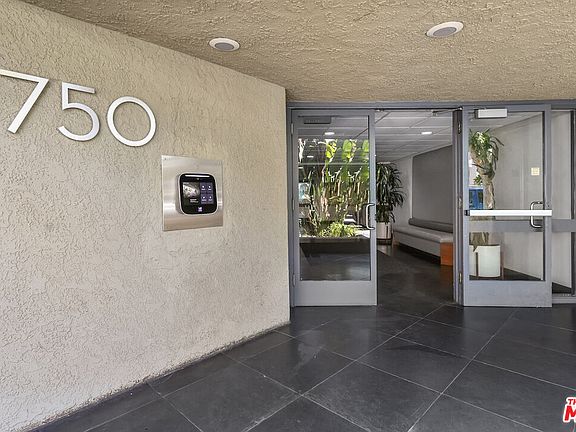 4th image of 750 N Kings Rd APT 217