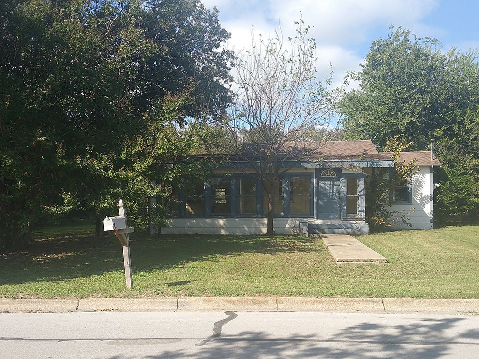 1st image of 3037 Caddo Trl