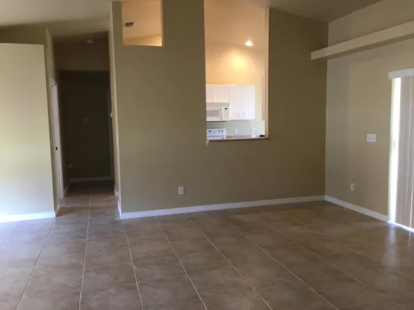 2613 SW 10th Ave, Cape Coral, FL 33914