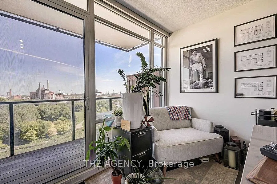 2 bed, $2,600 — Photo 4