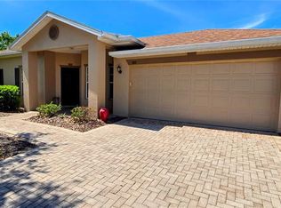 300 Falling Water Dr, Kissimmee, FL 34759