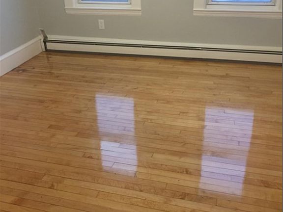 4th image of 79 Lyman Ave