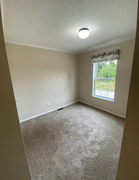 2717 S Danlyn Rd — Photo 7