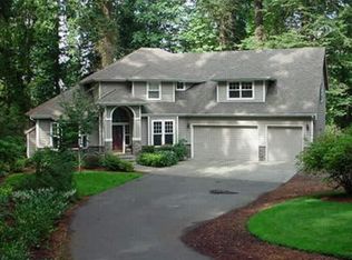 16719 74th Ave NE, Kenmore, WA 98028