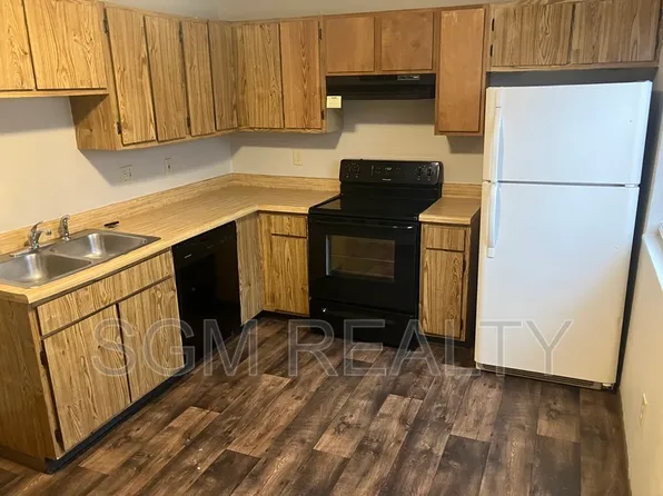 1009 Belle Valley Dr APT 4, Belleville, IL 62220