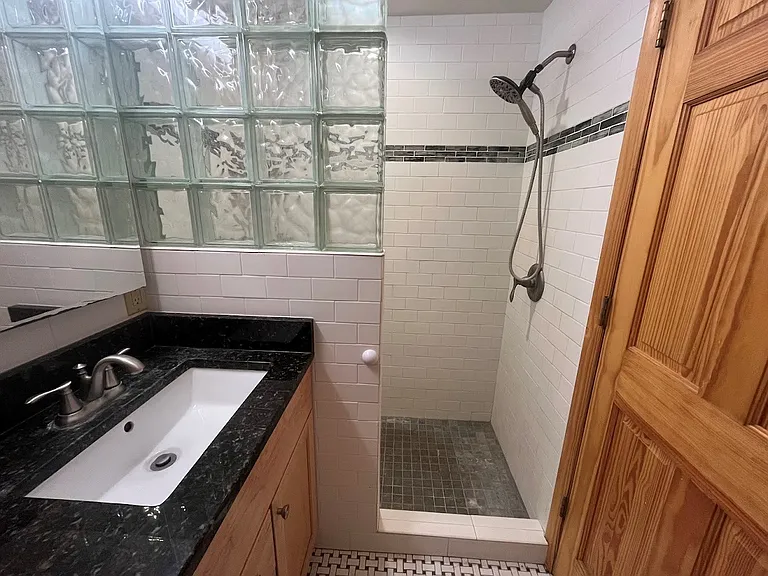 107.5 State St #1 — Photo 14