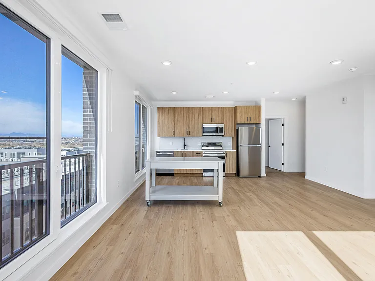 Oso Apartments — Photo 157