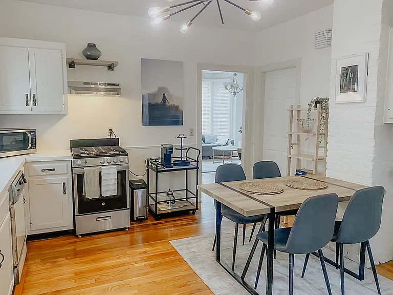 97 E Manning St #1 — Photo 9