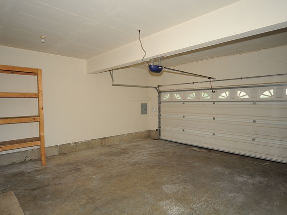 3rd image of 13030 58th Ave NE