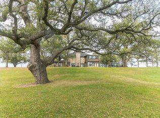 699 County Road 198, Hallettsville, TX 77964