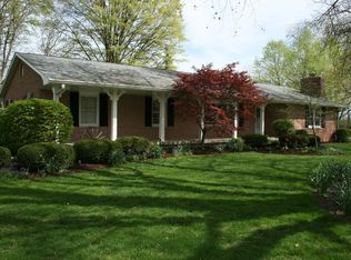 681 Brent Woods Dr, Shelbyville, IN 46176