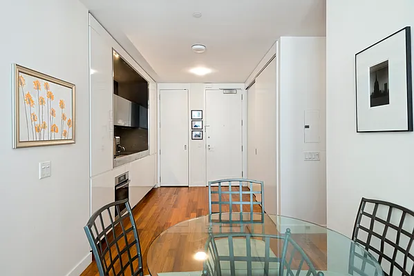 Rented by Douglas Elliman | media 15